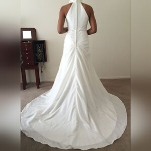 Galina Signature wedding dress